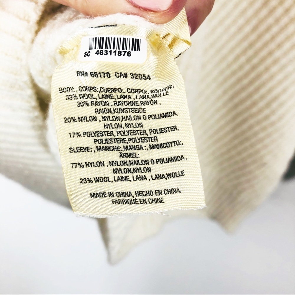 🔥Anthro Knitted & Knotted ivory soft eyelash sleeves sweater - Picture 11 of 12